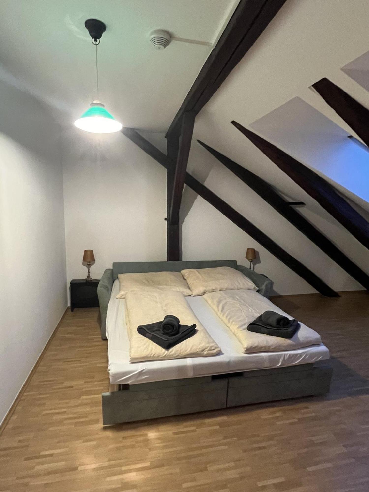 Schoenes Appartment In Zentrumsnaehe Graz Esterno foto